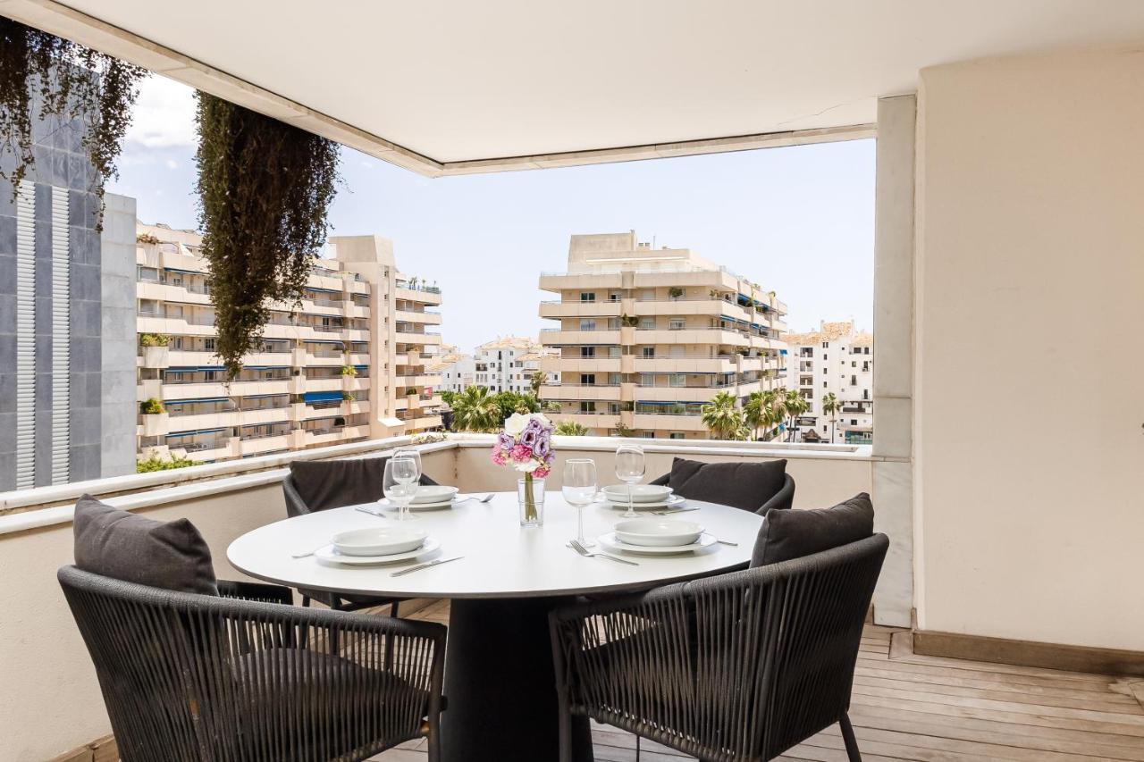 Puerto Banus, Edificio Tembo, 2 Bedroom Apartment, Parking And Pool Marbella Dış mekan fotoğraf